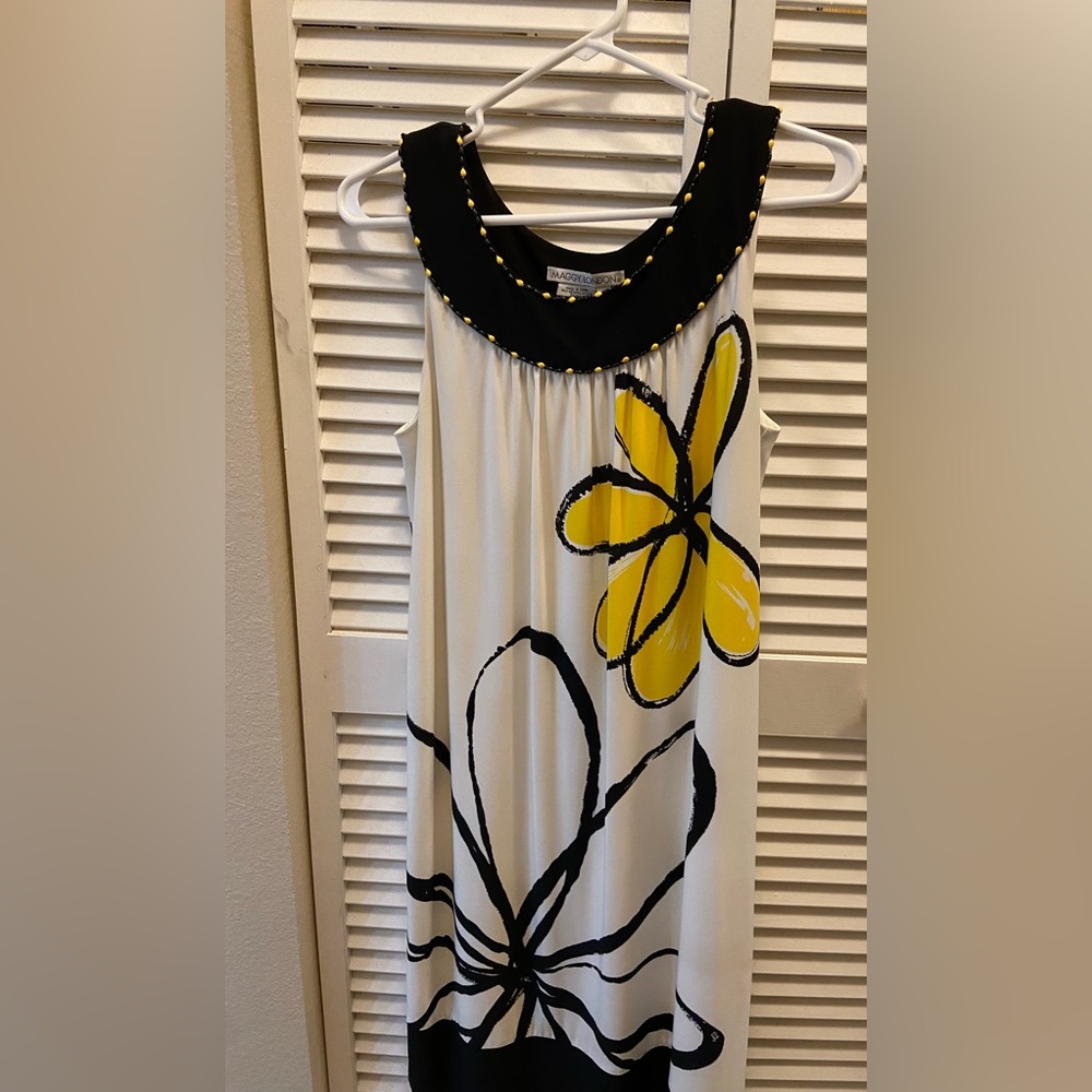 Maggy London Beaded Collar Floral Dress Size 8